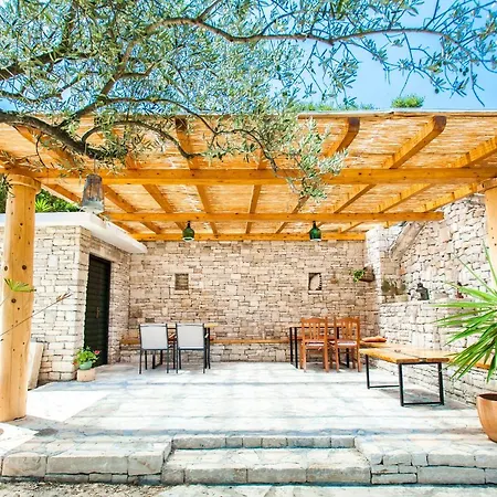 Sunny Side Вилла