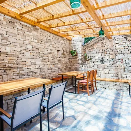 Вилла Sunny Side Вела-Лука