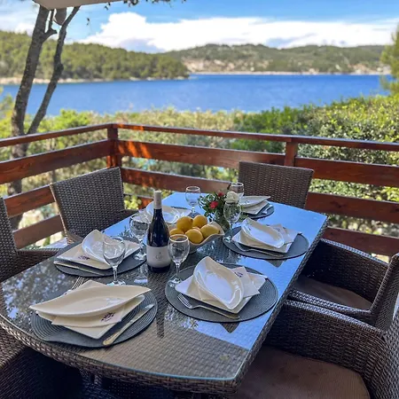 Вилла Sunny Side Вела-Лука